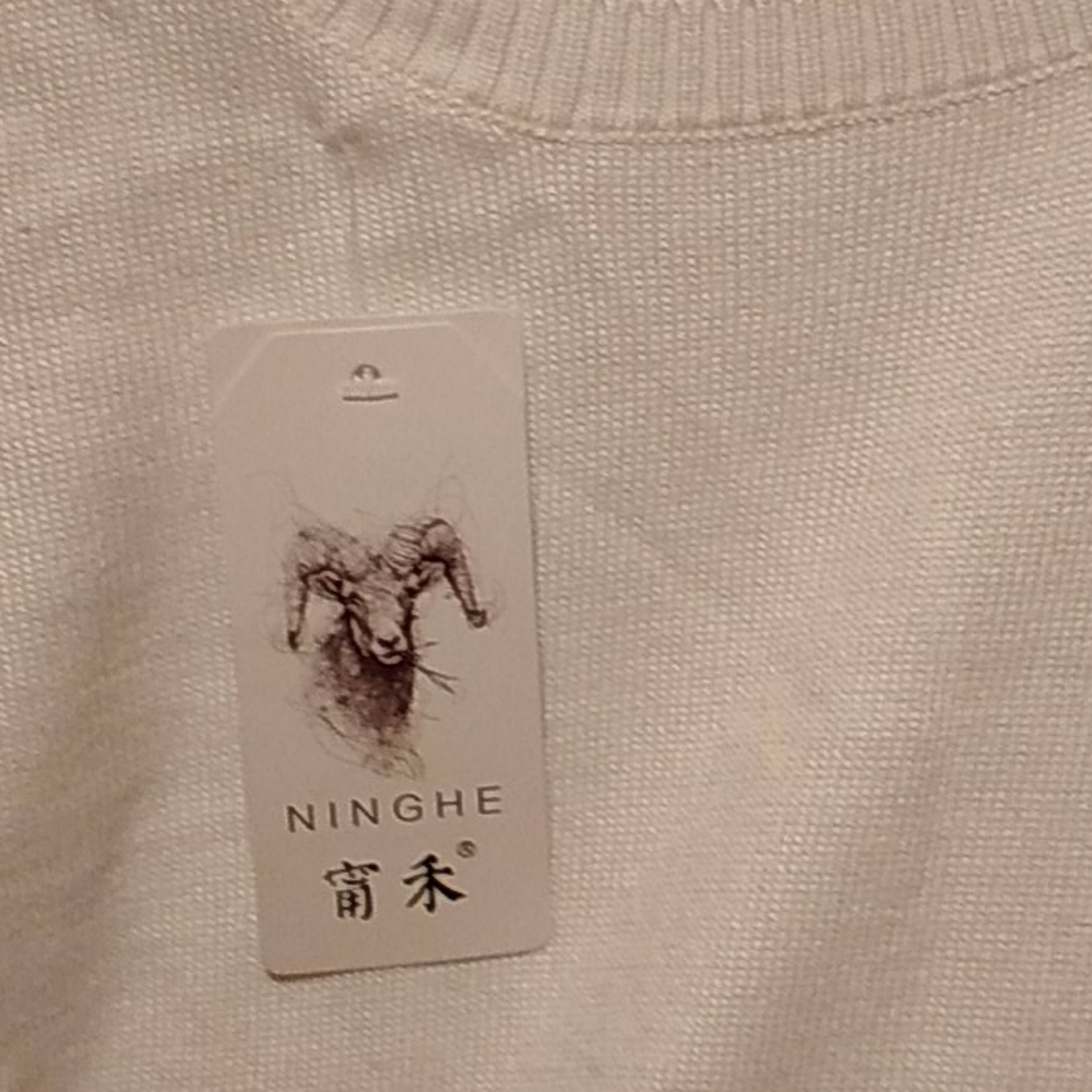 Sweater - Picture 2 of 3